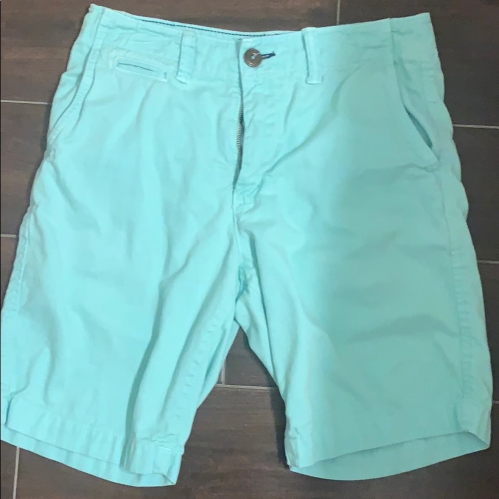 Men’s American Eagle Classic Fit Shorts